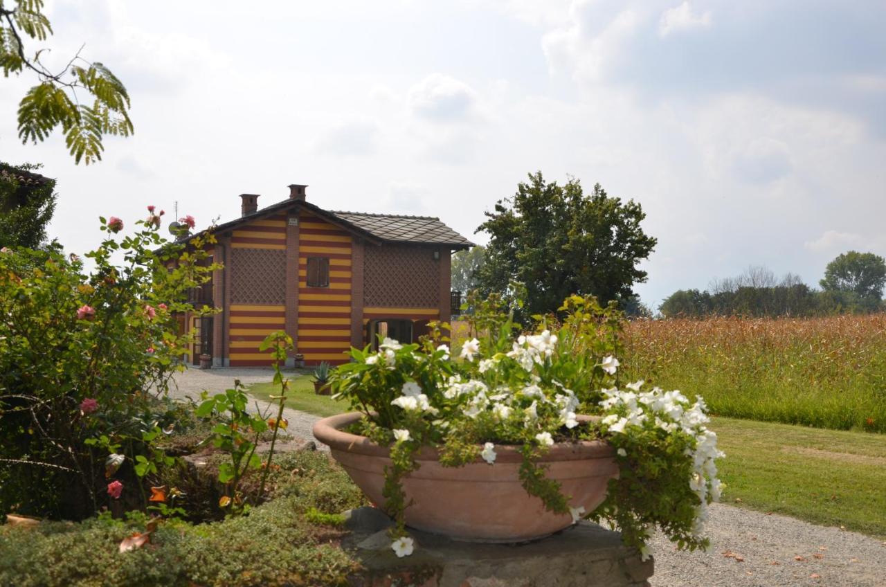 B&B Il Castelletto Pinerolo Exteriör bild