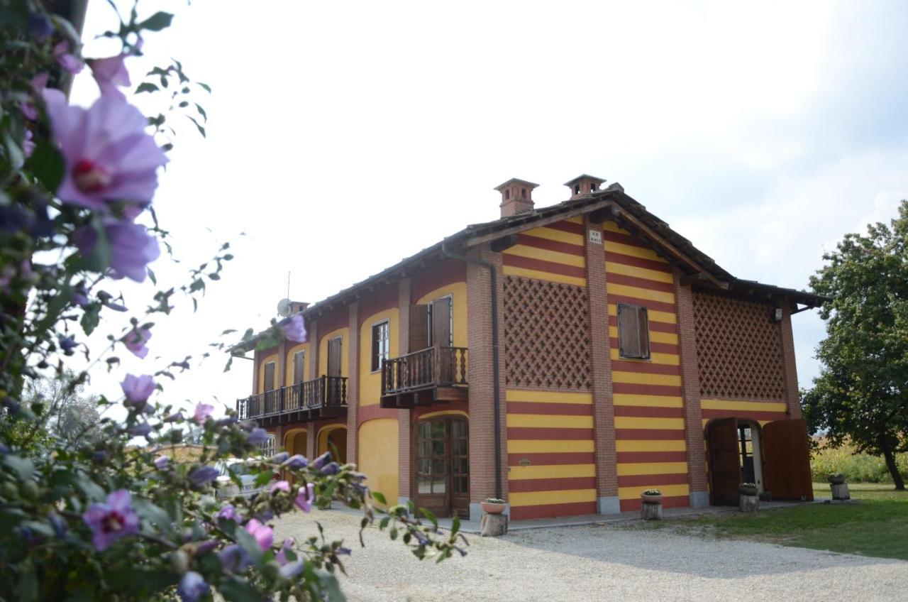 B&B Il Castelletto Pinerolo Exteriör bild